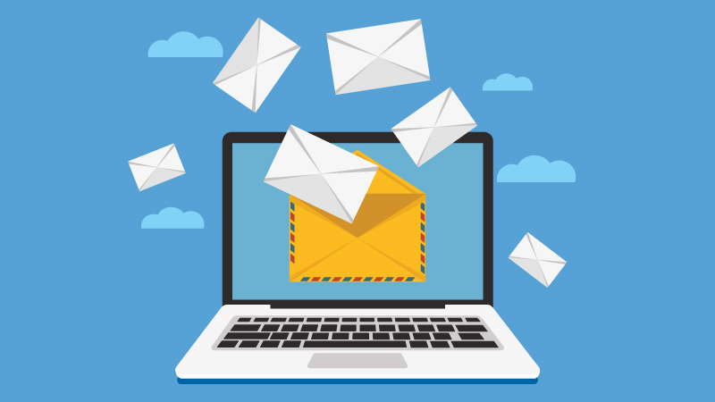 Kiểm tra email thường xuyên