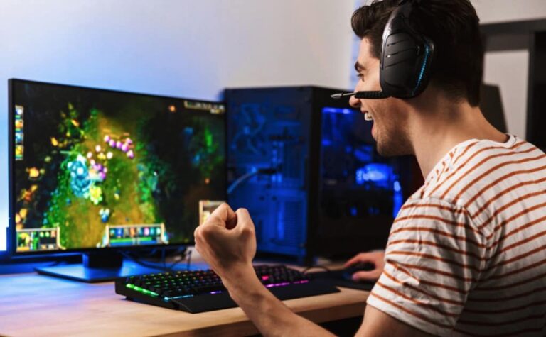 Chơi Game Kiếm Tiền Online Lừa Đảo? Làm Sao Để Nhận Biết? Chơi game kiếm tiền là gì
